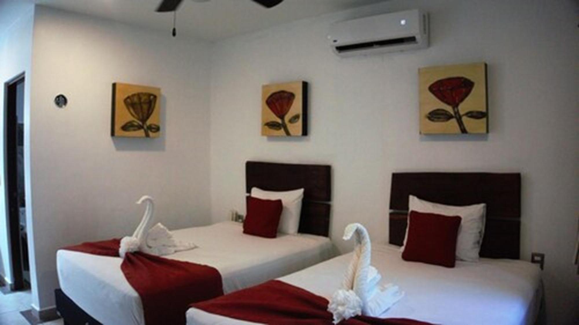 Casa Ticul Hotel Boutique - 5Th Ave (Adults Only) Playa del Carmen Dış mekan fotoğraf A room at the hotel